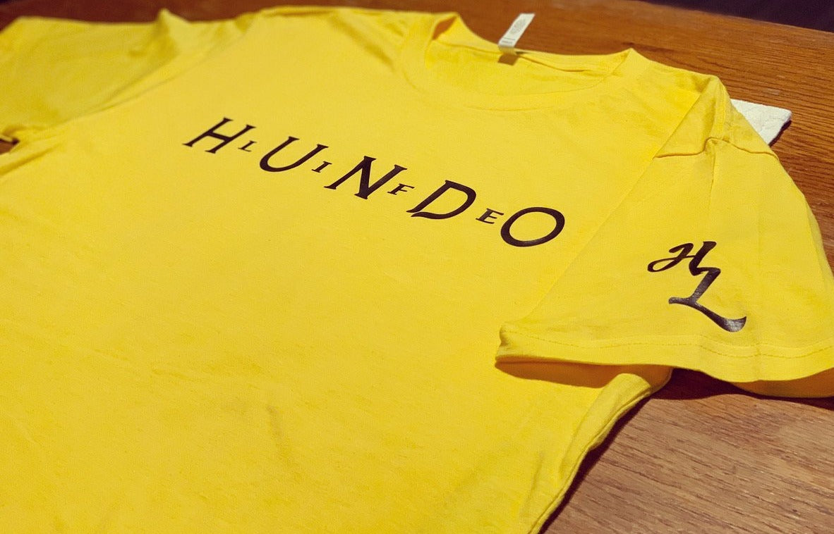 Life in Hundo Unisex T-Shirt (12 Colors)